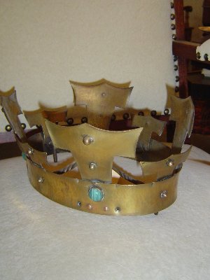 crown by Bob Anink around 1930